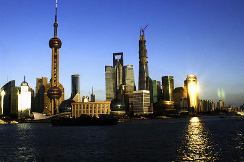 上海S3公路建設迎新突破，關鍵節點吊裝工程順利完成，市民出行將迎更大便利